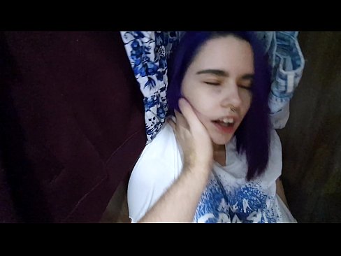 ❤️ Našao sam svoju sestru u ormaru i pomogao joj da svrši ☑ Porno video na hr.porngifmag.ru